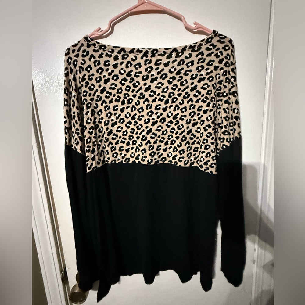 Women’s long sleeve simply southern top - size L - Picture 2 of 4